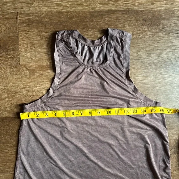 Vuori Cove Ribbed Chocolate Brown Racerback Tank Top Size S - Picture 5 of 6